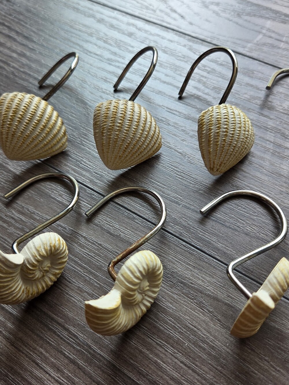 Seashell Shower Hooks - Picture 2 of 8